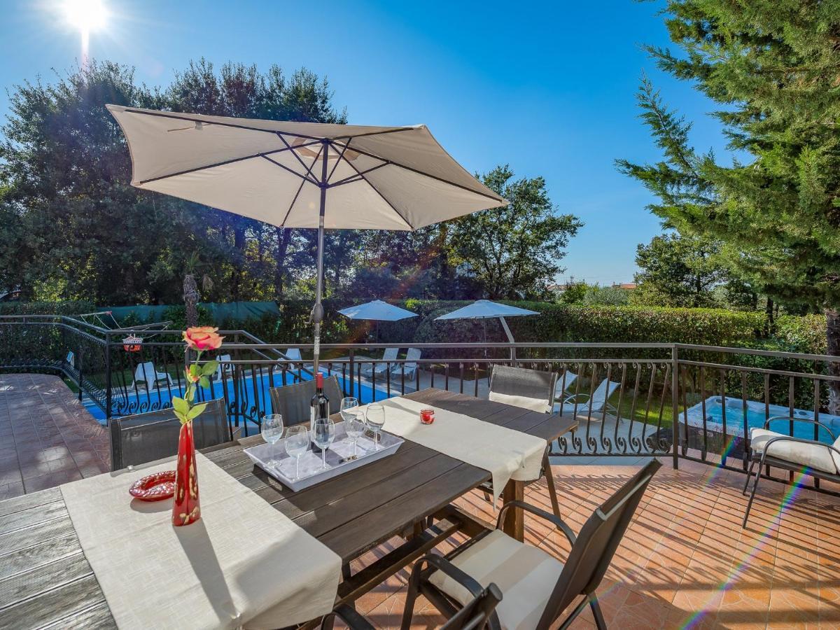 Villa Martimar With Pool And Hot Tub In Istria Rosini Extérieur photo