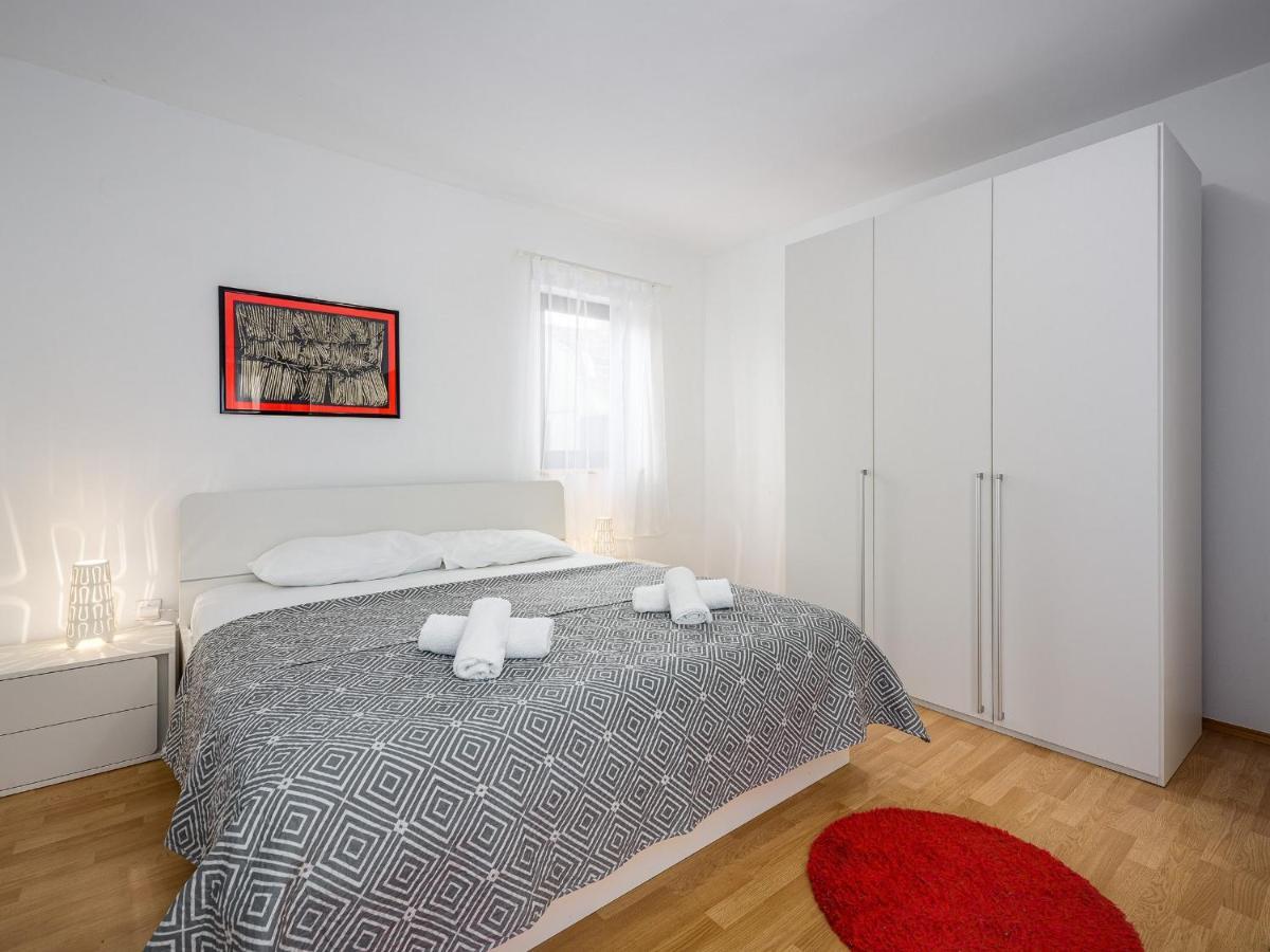 Villa Martimar With Pool And Hot Tub In Istria Rosini Extérieur photo